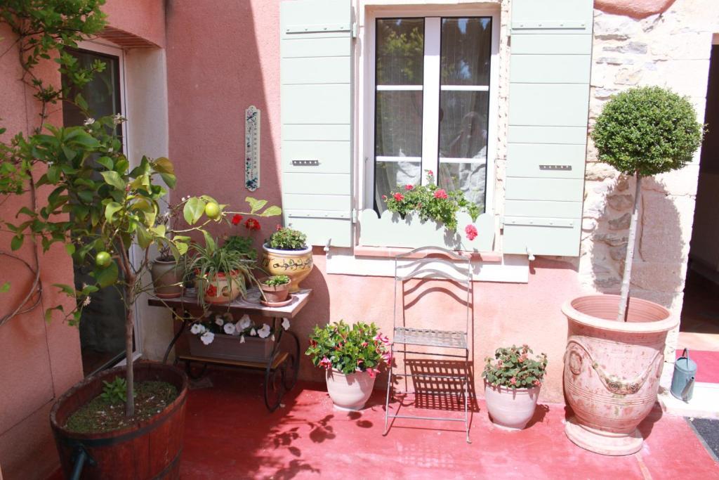 Amour Provence Seguret Exterior photo