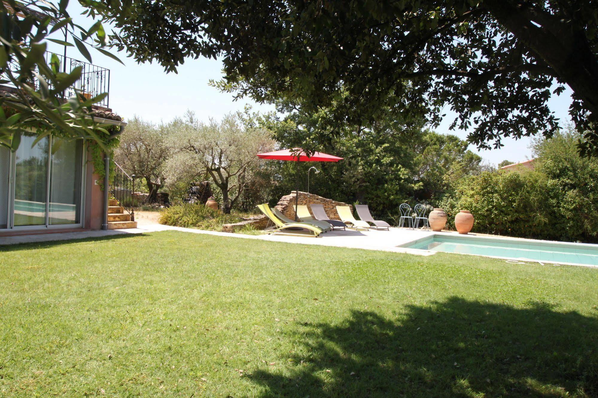 Amour Provence Seguret Exterior photo