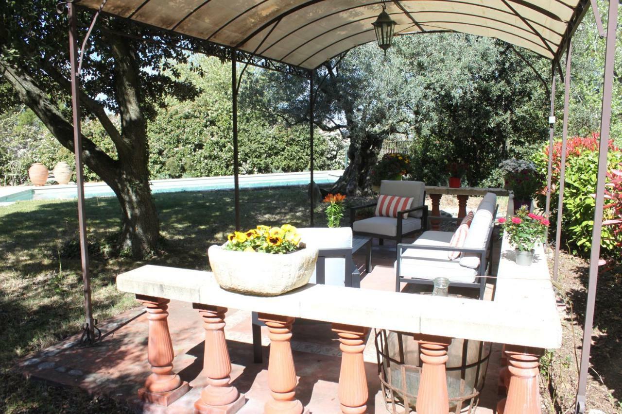 Amour Provence Seguret Exterior photo