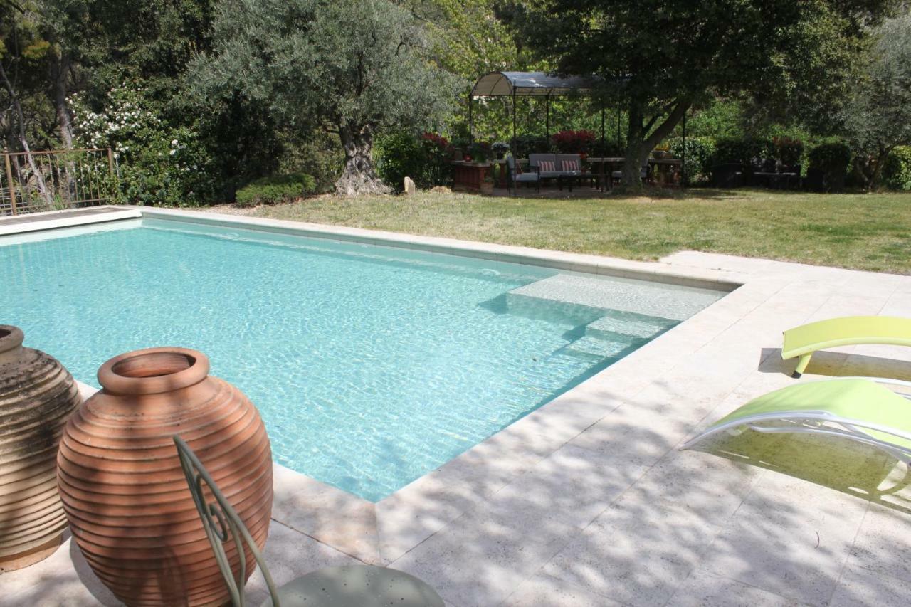Amour Provence Seguret Exterior photo